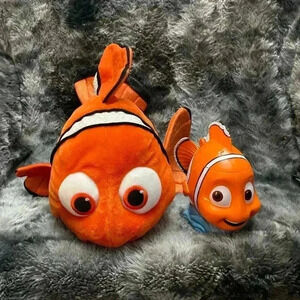 Disney Finding Nemo  18" Plush Clown Fish and finding Nemo Disney Cup